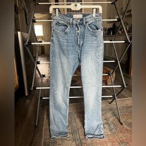 Aritzia denim forum yoko high rise slim jeans